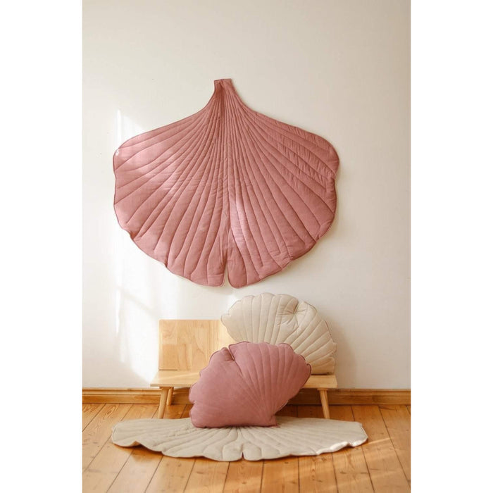 Linen Ginkgo Leaf Mat - Cozy Nursery