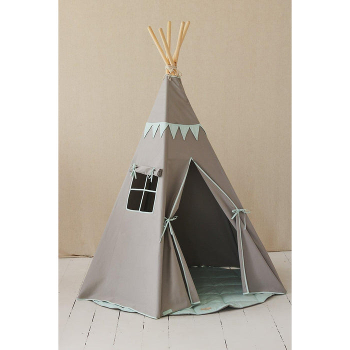 “Mint Love” Teepee Tent with Garland
