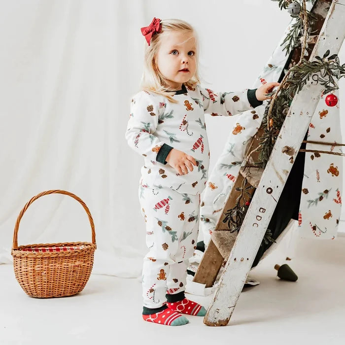 Nest Designs Kids/Baby Two-Piece Long Sleeve PJ Set (Organic Cotton) - Christmas Day!