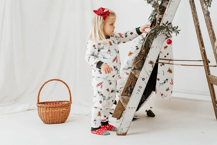 Nest Designs Kids/Baby Two-Piece Long Sleeve PJ Set (Organic Cotton) - Christmas Day!