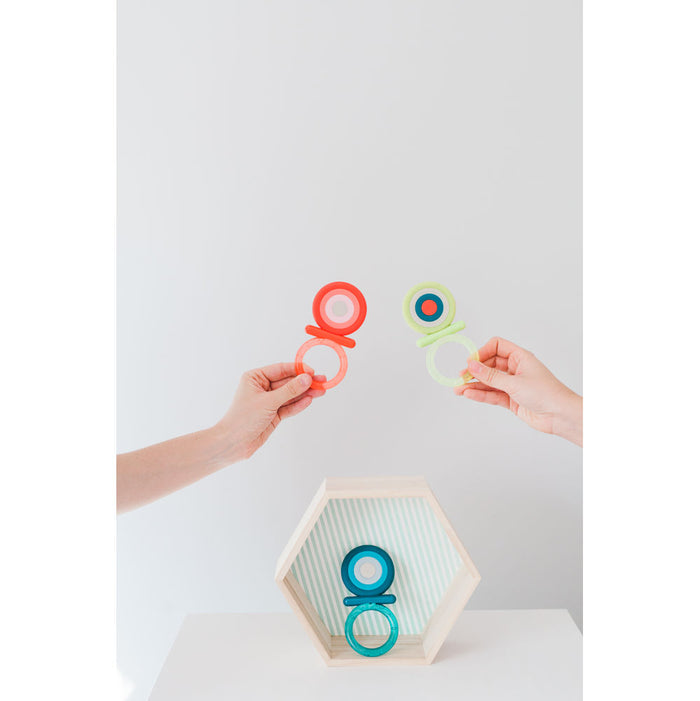 Suavinex Dragonfly Silicone Chilled Teething Ring - Multicolor