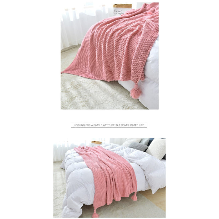 Thread Blanket with Tassel - Cozy Nursery