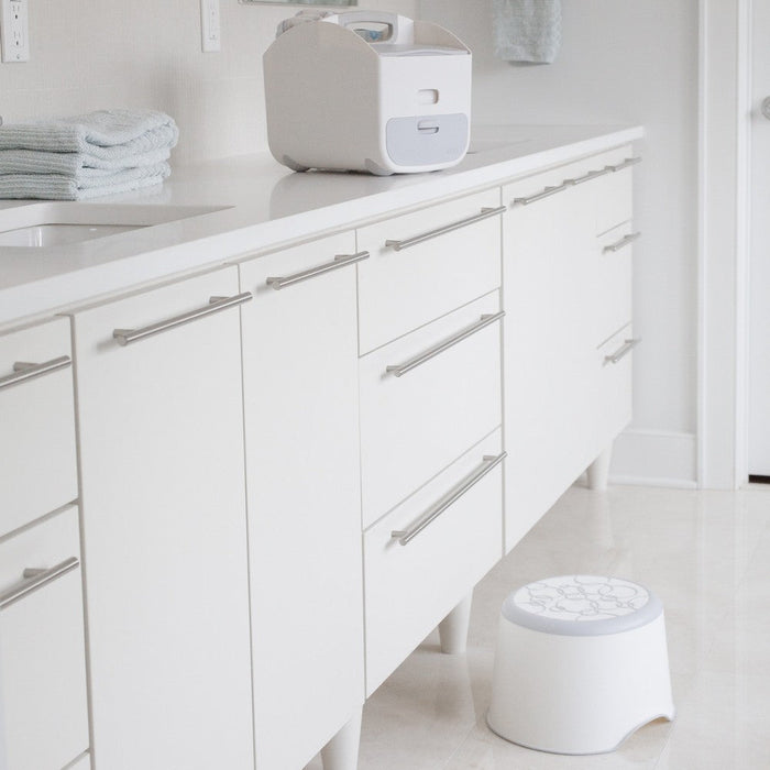 Ubbi Step Stool - Grey