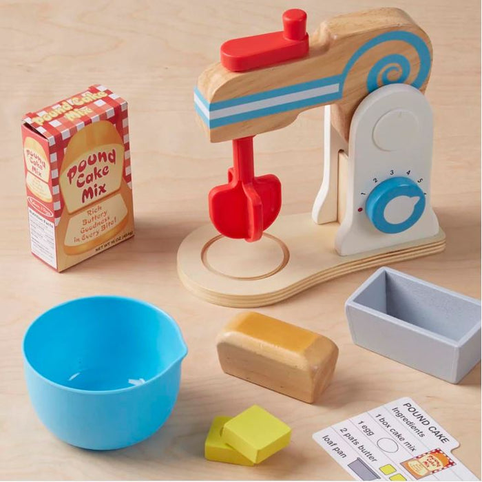 Wooden Make-A-Cake Mixer Set